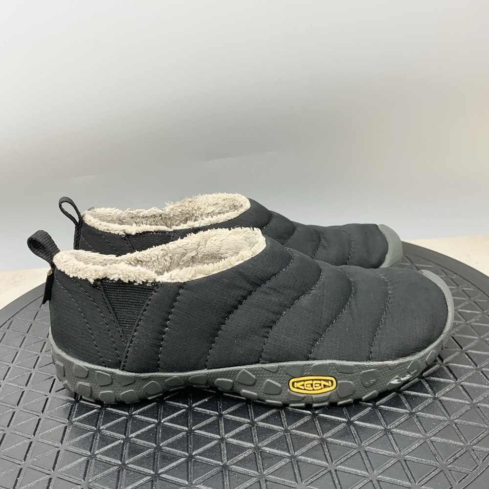 KEEN Howser II Shoes Kids Youth Size 4 Clogs Black Quilted Lined Pull On Sneaker